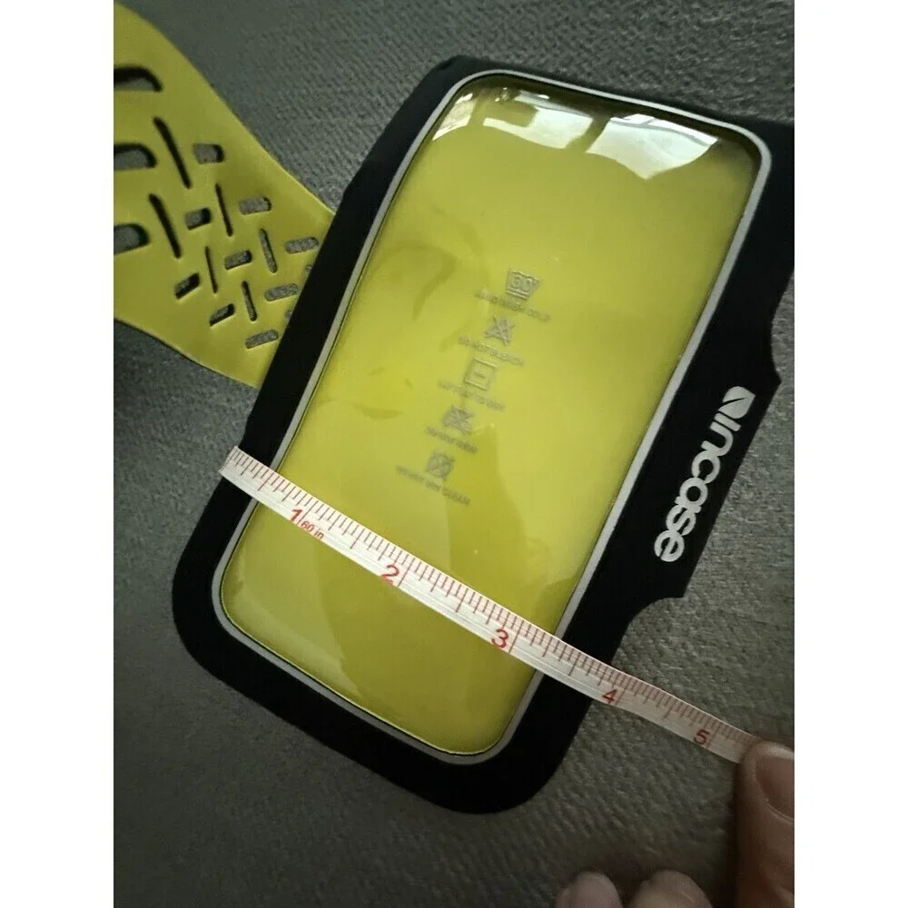 INCASE Sports iPhone 6 or 6S Armband Running Gym Retail $40